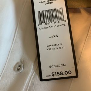 BCBG MAXAZRIA Cropped Button Front Shirt